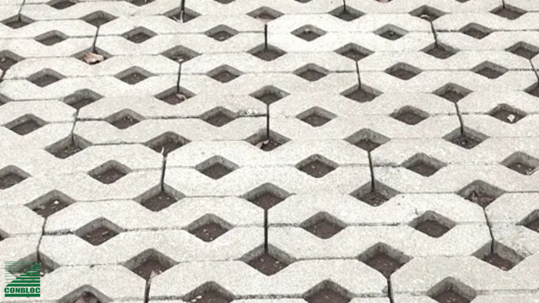grass block adalah