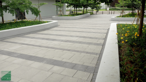 5 Kegunaan Paving Block di Area Hunian, Komersial, dan Publik